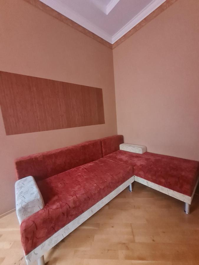 Центр, Євгена Коновальця, 3 Apartment ลุตสกาย ภายนอก รูปภาพ